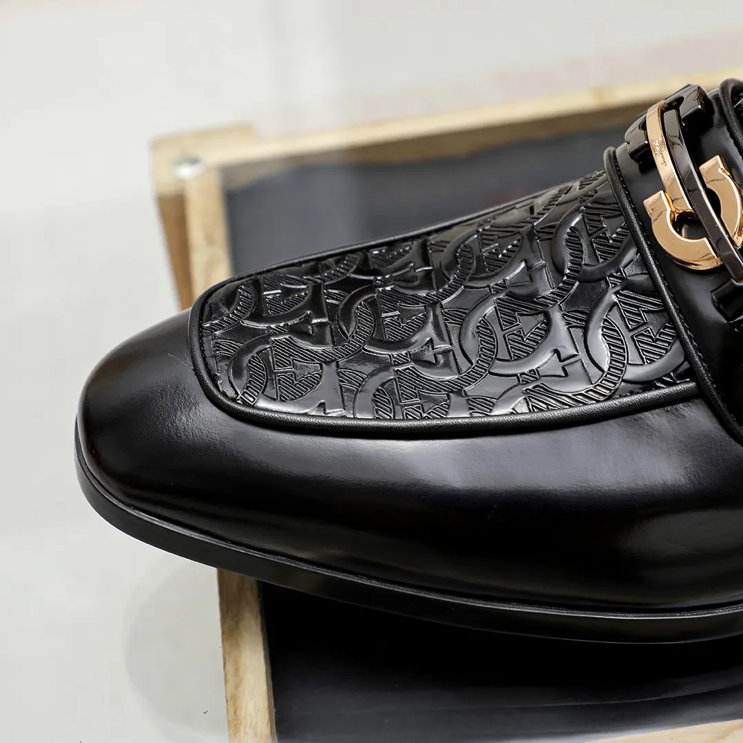 Men's shoes 💰600 🕷🕷🐂【Ferragamo】 Popular fashionable casual shoes🇨🇳Official website counter 1:1 production, original mold opening💯Good quality can be seen, imported high-end first-layer pebbled calfskin, water-dyed🐂leather lining🌿very clear texture, high-quality waterproof, non-slip and wear-resistant outsole🎋high quality and low price, truly handmade🍓, 2 colors available! Code number 38-44 (45. To be customized)